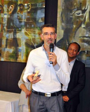 Remise des prix pour l'artiste peintre Christophe Baudin