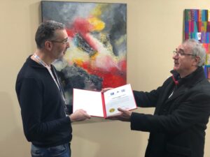 Christophe Baudin reçoit le Prix de l’Alliance Globale des mains de Pierre Coureux, président des AIAM
