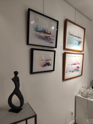 Œuvre de la série Aquapictura exposée à la galerie Le 33 mai – peinture abstraite fluide par Christophe Baudin