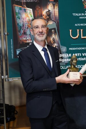 Christophe Baudin lors de la remise des prix à Lecce, en Italie